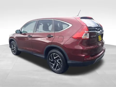 Another view of 2016 Honda CR-V SE for sale in Auburn, WA at Bud Clary Auburn Hyundai