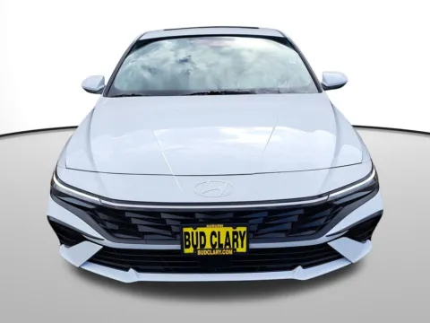 Photos of 2025 Hyundai Elantra SEL Convenience for sale in Auburn, WA at Auburn Hyundai