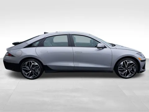 More photos of 2025 Hyundai IONIQ 6 SEL at Bud Clary Auburn Hyundai, WA