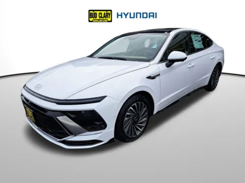 White 2025 Hyundai Sonata Hybrid Limited for sale in Auburn, WA