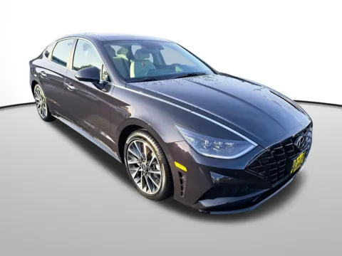 Another view of 2023 Hyundai Sonata Limited for sale in Auburn, WA at Auburn Hyundai