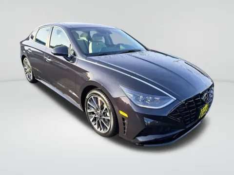 Another view of 2023 Hyundai Sonata Limited for sale in Auburn, WA at Auburn Hyundai