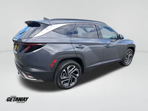 More photos of 2025 Hyundai Tucson Limited at Auburn Hyundai, WA
