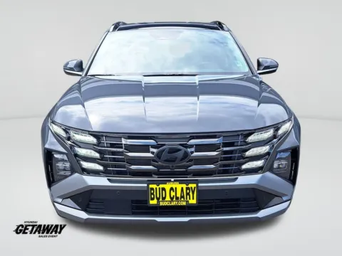 Photos of 2025 Hyundai Tucson Limited for sale in Auburn, WA at Auburn Hyundai