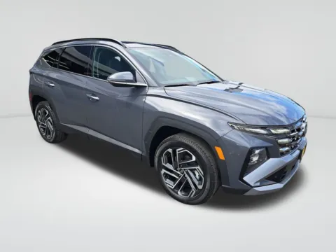 Another view of 2025 Hyundai Tucson Limited for sale in Auburn, WA at Auburn Hyundai