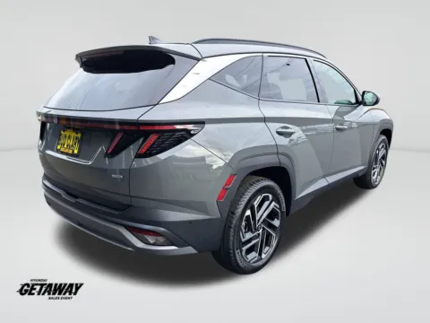 More photos of 2025 Hyundai Tucson Limited at Auburn Hyundai, WA