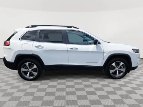 More photos of 2022 Jeep Cherokee Limited at Auburn Hyundai, WA