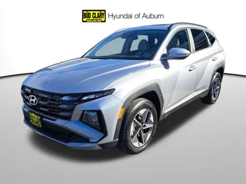 Silver 2025 Hyundai Tucson SEL Convenience for sale in Auburn, WA