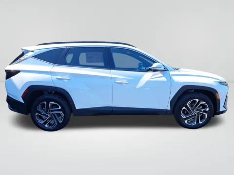 More photos of 2026 Hyundai Tucson Limited at Auburn Hyundai, WA