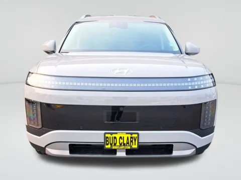 Photos of 2026 Hyundai IONIQ 9 SE for sale in Auburn, WA at Auburn Hyundai