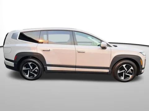 More photos of 2026 Hyundai IONIQ 9 SE at Auburn Hyundai, WA