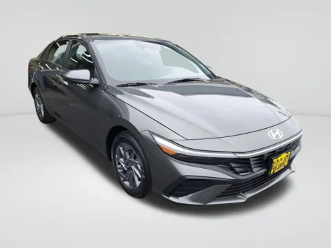 Another view of 2025 Hyundai Elantra Hybrid Blue for sale in Auburn, WA at Auburn Hyundai