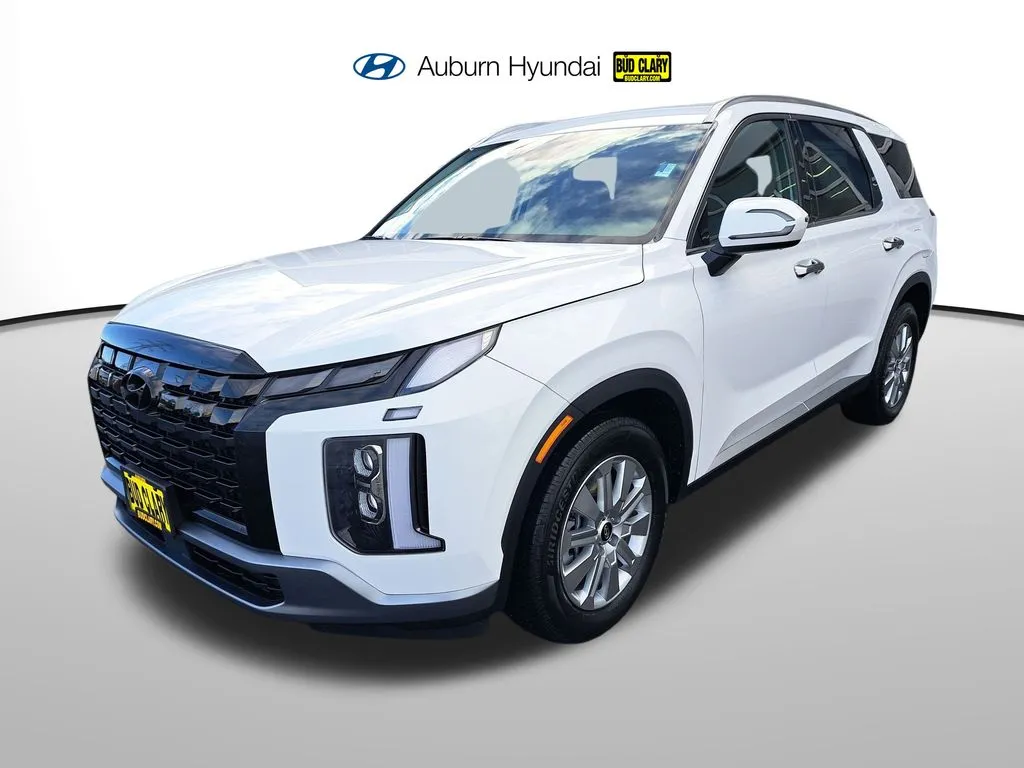 White 2025 Hyundai Palisade SEL for sale in Auburn, WA