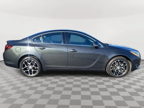 More photos of 2016 Buick Regal Sport Touring at Auburn Hyundai, WA