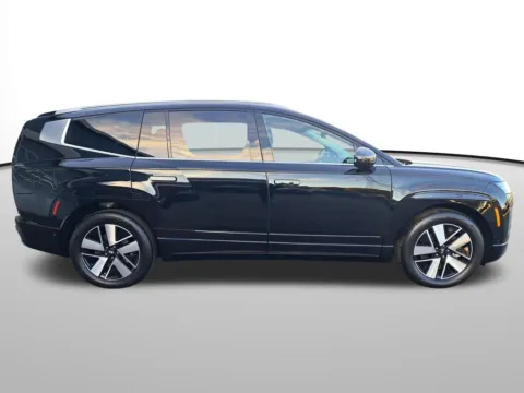 More photos of 2026 Hyundai IONIQ 9 SEL at Auburn Hyundai, WA