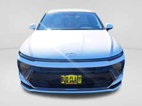 Photos of 2026 Hyundai Sonata SEL for sale in Auburn, WA at Auburn Hyundai