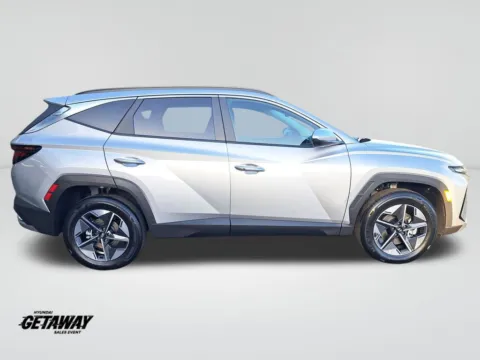 More photos of 2026 Hyundai Tucson Hybrid SEL at Auburn Hyundai, WA