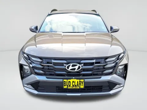 Photos of 2026 Hyundai Tucson Hybrid SEL for sale in Auburn, WA at Auburn Hyundai