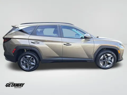 More photos of 2026 Hyundai Tucson Hybrid SEL at Auburn Hyundai, WA