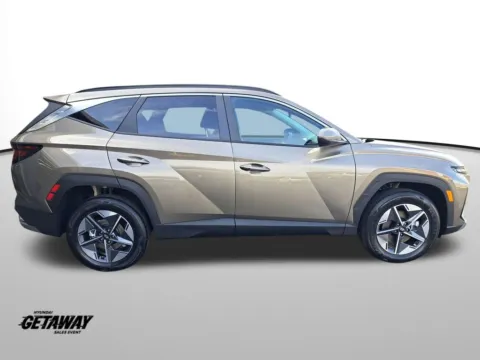 More photos of 2026 Hyundai Tucson Hybrid SEL at Auburn Hyundai, WA