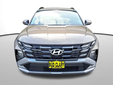 Photos of 2026 Hyundai Tucson Hybrid SEL for sale in Auburn, WA at Auburn Hyundai