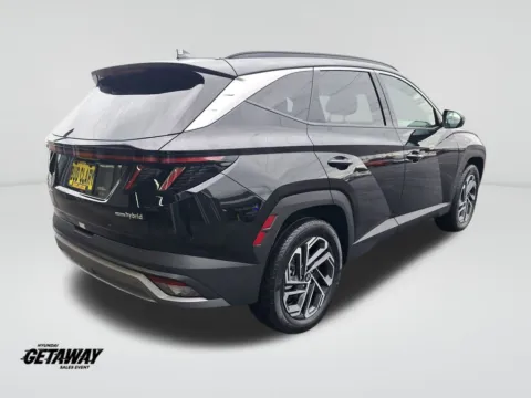 More photos of 2026 Hyundai Tucson Hybrid Limited at Auburn Hyundai, WA