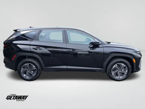 More photos of 2026 Hyundai Tucson Hybrid Blue at Auburn Hyundai, WA