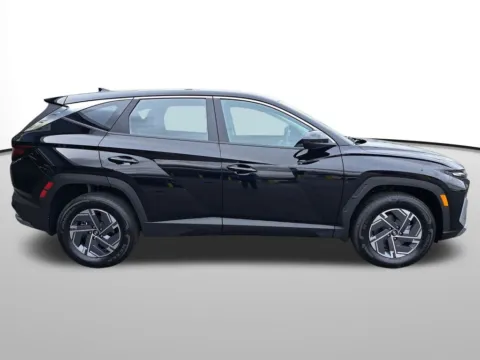 More photos of 2026 Hyundai Tucson Hybrid Blue at Auburn Hyundai, WA