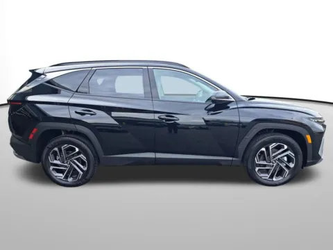 More photos of 2026 Hyundai Tucson Hybrid Limited at Auburn Hyundai, WA