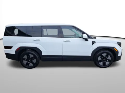 More photos of 2026 Hyundai Santa Fe Hybrid SE at Auburn Hyundai, WA