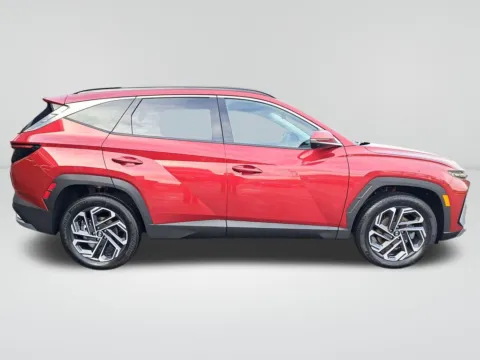 More photos of 2026 Hyundai Tucson Hybrid Limited at Auburn Hyundai, WA