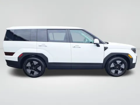 More photos of 2026 Hyundai Santa Fe Hybrid SE at Auburn Hyundai, WA