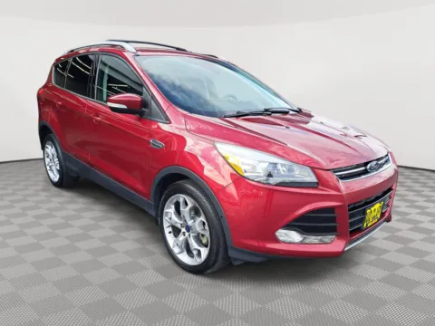 More photos of 2016 Ford Escape Titanium at Auburn Hyundai, WA