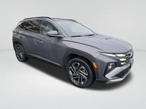 Another view of 2026 Hyundai Tucson Hybrid Limited for sale in Auburn, WA at Auburn Hyundai