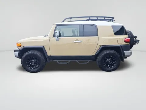 Photos of 2014 Toyota FJ Cruiser for sale in Auburn, WA at Auburn Hyundai