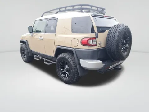 Another view of 2014 Toyota FJ Cruiser for sale in Auburn, WA at Auburn Hyundai