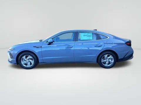 Photos of 2026 Hyundai Sonata SE for sale in Auburn, WA at Auburn Hyundai