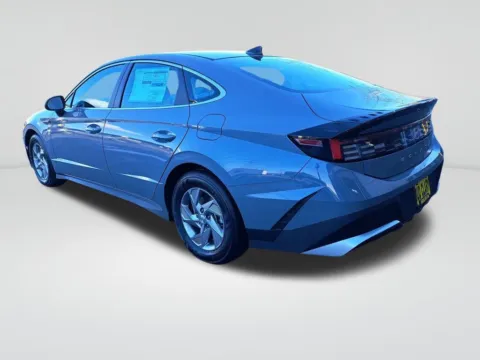 Another view of 2026 Hyundai Sonata SE for sale in Auburn, WA at Auburn Hyundai