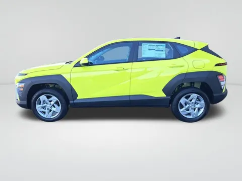 Photos of 2026 Hyundai Kona SE for sale in Auburn, WA at Auburn Hyundai