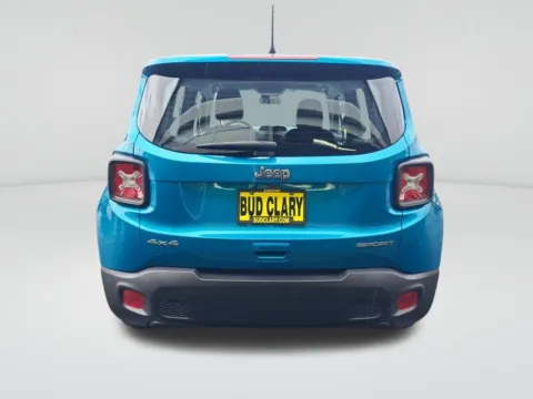 More photos of 2022 Jeep Renegade Sport at Auburn Hyundai, WA