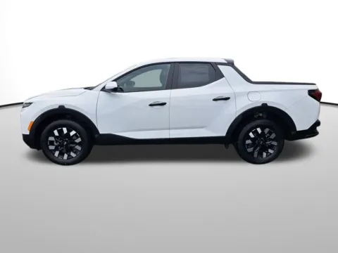 Photos of 2026 Hyundai Santa Cruz SE for sale in Auburn, WA at Auburn Hyundai