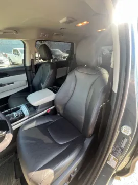 More photos of 2024 Kia Carnival EX at Hixson Chevrolet of DeRidder, LA