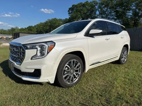 White 2024 GMC Terrain Denali for sale in DeRidder, LA