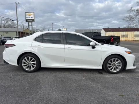 More photos of 2023 Toyota Camry LE at Hixson Chevrolet of DeRidder, LA