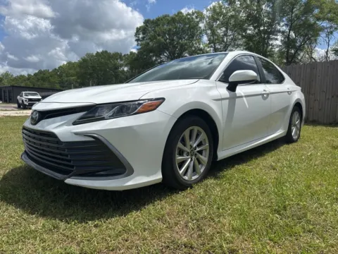 White 2023 Toyota Camry LE for sale in DeRidder, LA