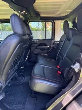 More photos of 2021 Jeep Wrangler Unlimited Rubicon at Hixson Chevrolet of DeRidder, LA