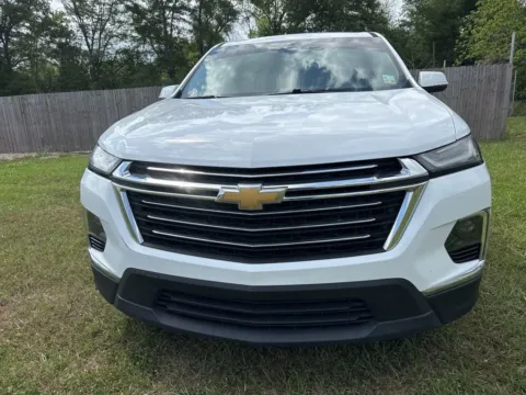 Photos of 2023 Chevrolet Traverse LT Leather for sale in DeRidder, LA at Hixson Chevrolet of DeRidder