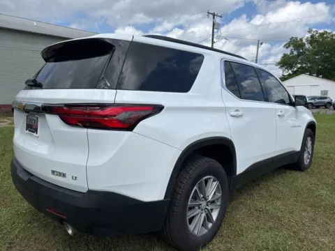 More photos of 2023 Chevrolet Traverse LT Leather at Hixson Chevrolet of DeRidder, LA