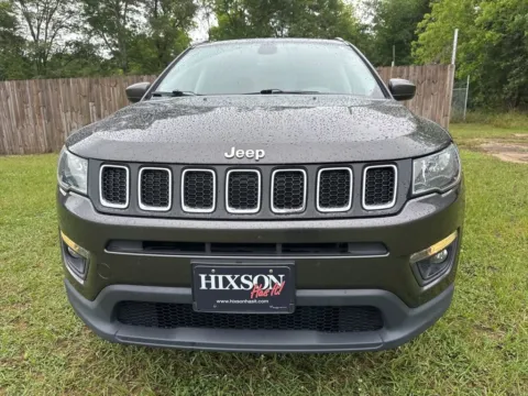 Photos of 2019 Jeep Compass Latitude for sale in DeRidder, LA at Hixson Chevrolet of DeRidder