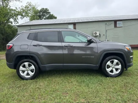 More photos of 2019 Jeep Compass Latitude at Hixson Chevrolet of DeRidder, LA